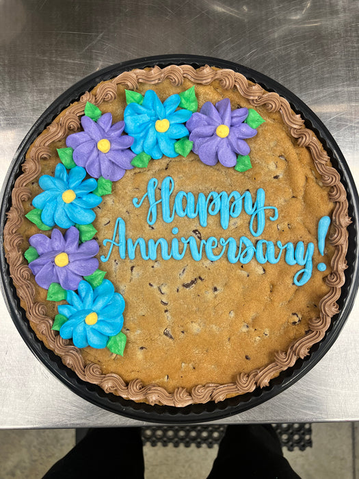 Petal flower naked cookie cake Happy Anniversary